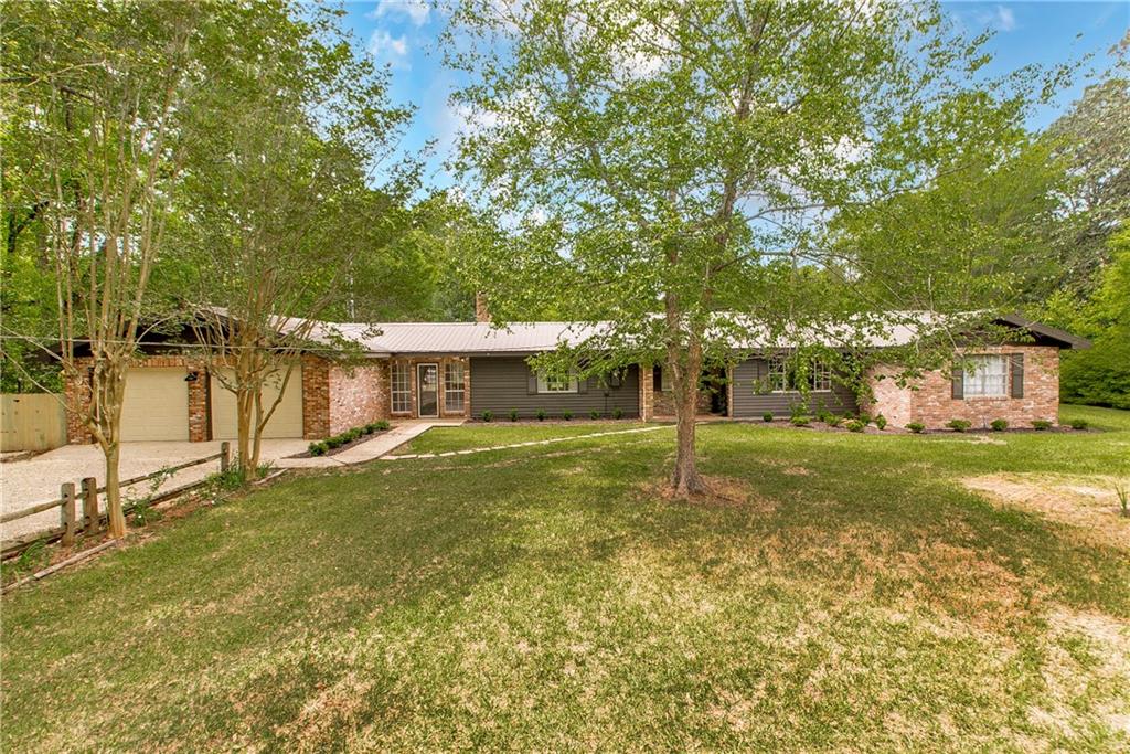 1407 NECHES Street