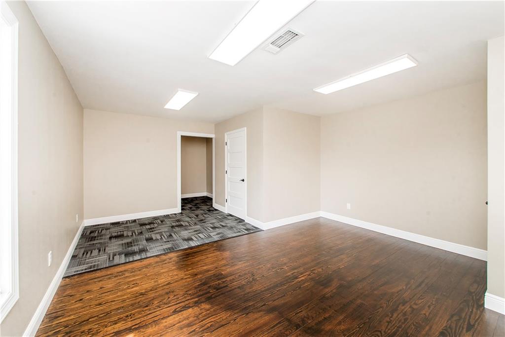 223 HOPPEN Place