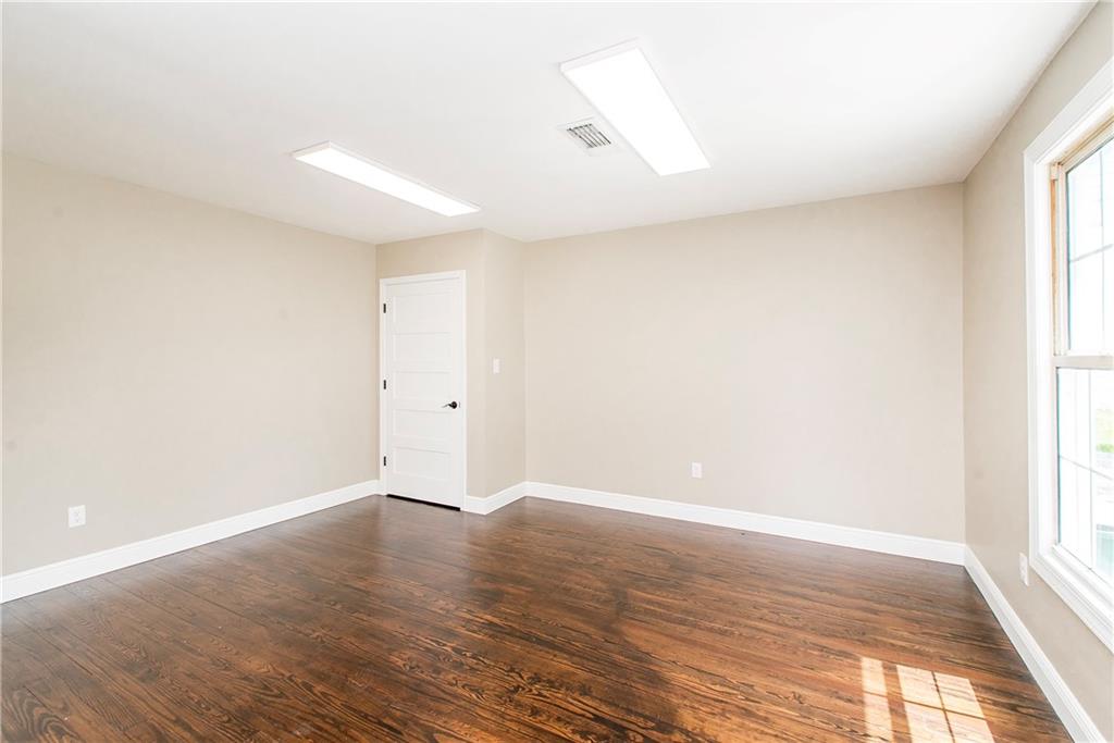 223 HOPPEN Place