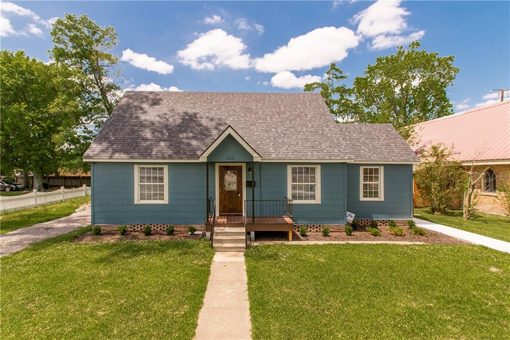 223 HOPPEN Place
