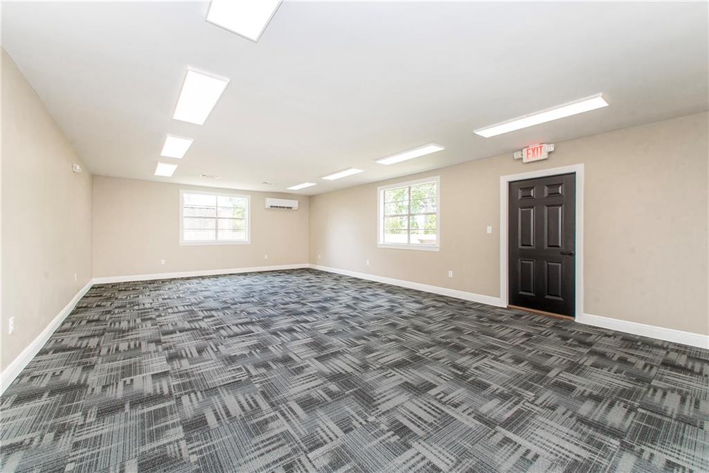 223 HOPPEN Place