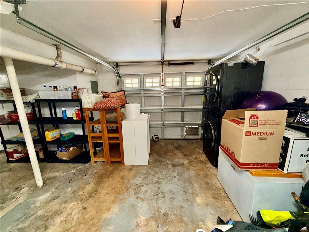 808 DESOTO Street 3