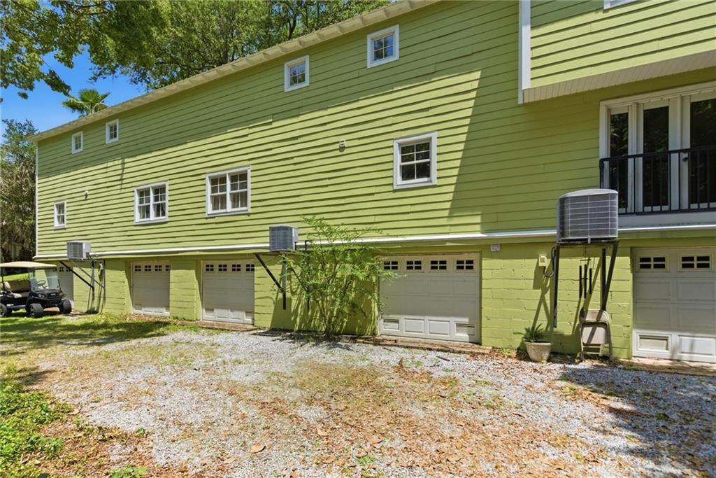 808 DESOTO Street 3