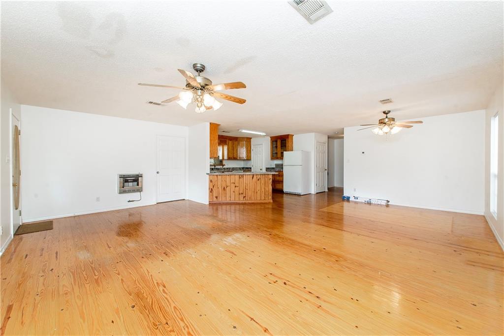 1500 MILLER Lane