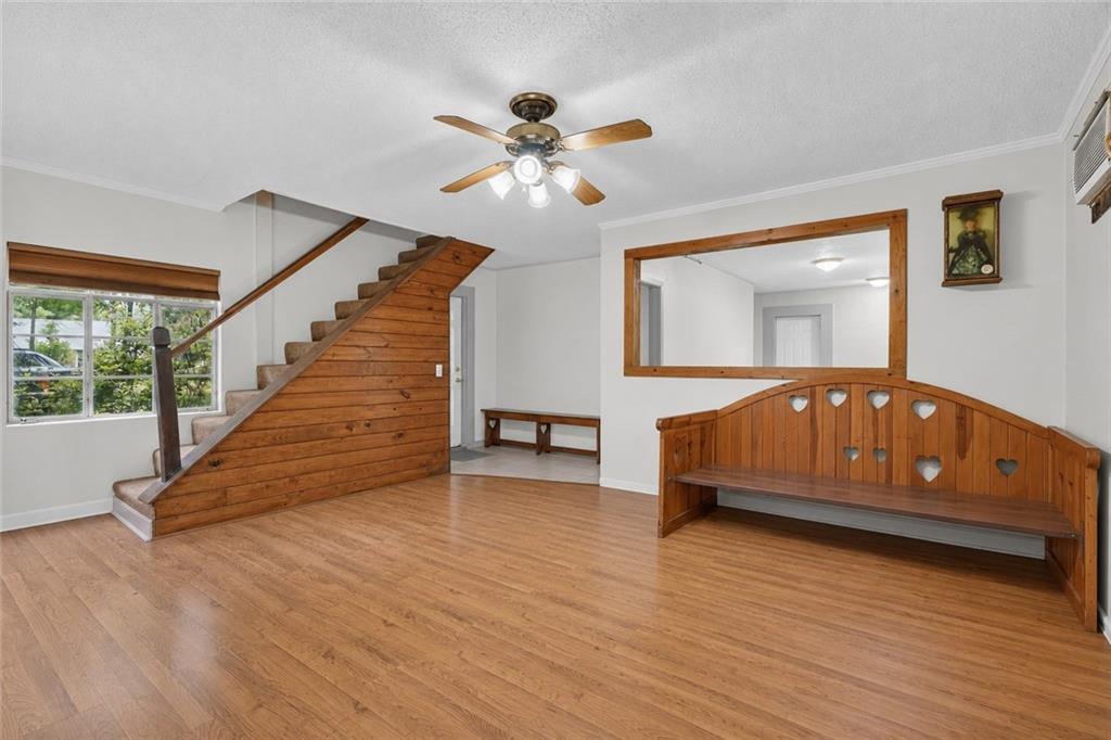 818 K Avenue