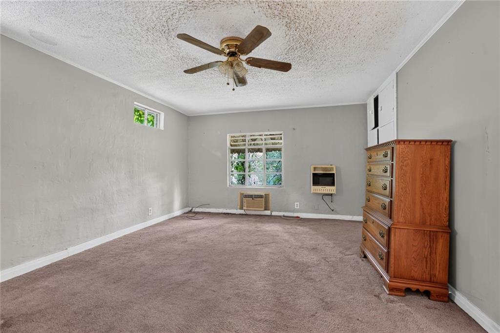 818 K Avenue
