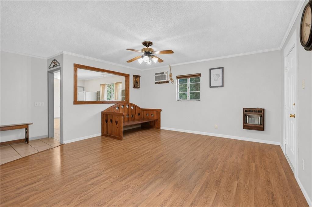 818 K Avenue