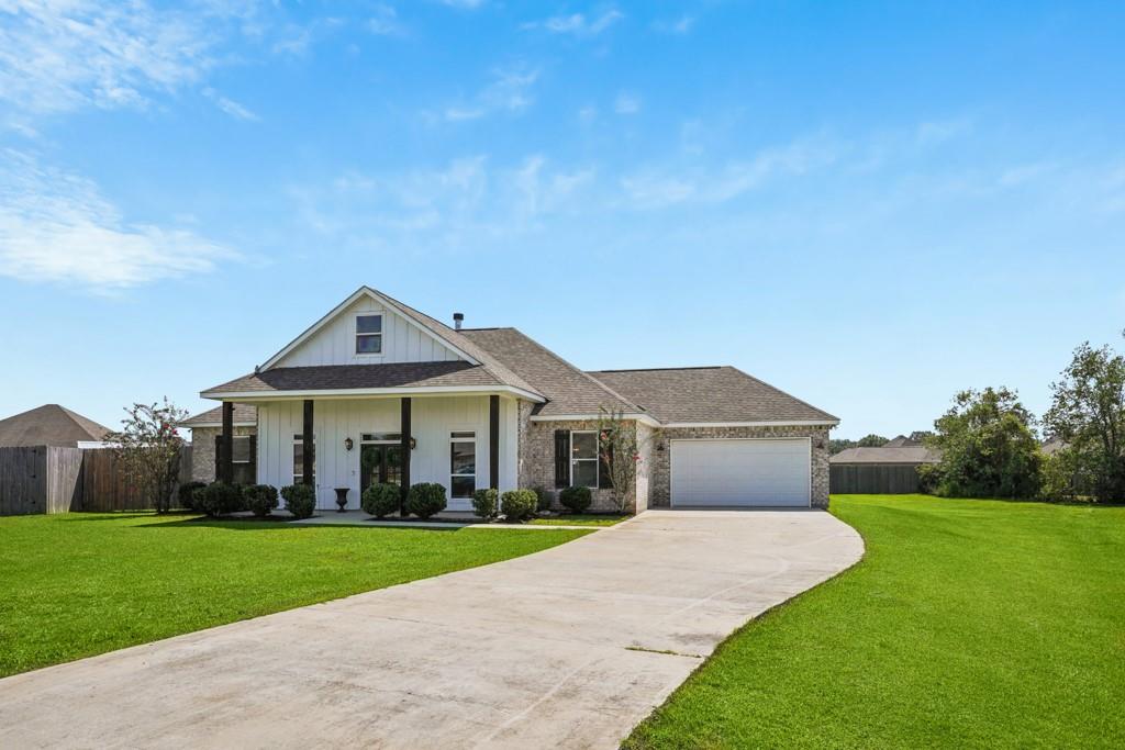 52298 AUTUMN LEAF Drive