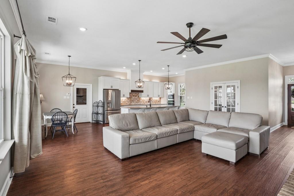 52298 AUTUMN LEAF Drive