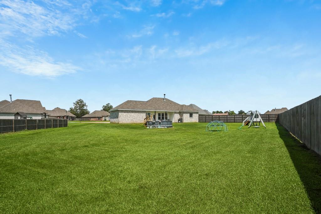 52298 AUTUMN LEAF Drive