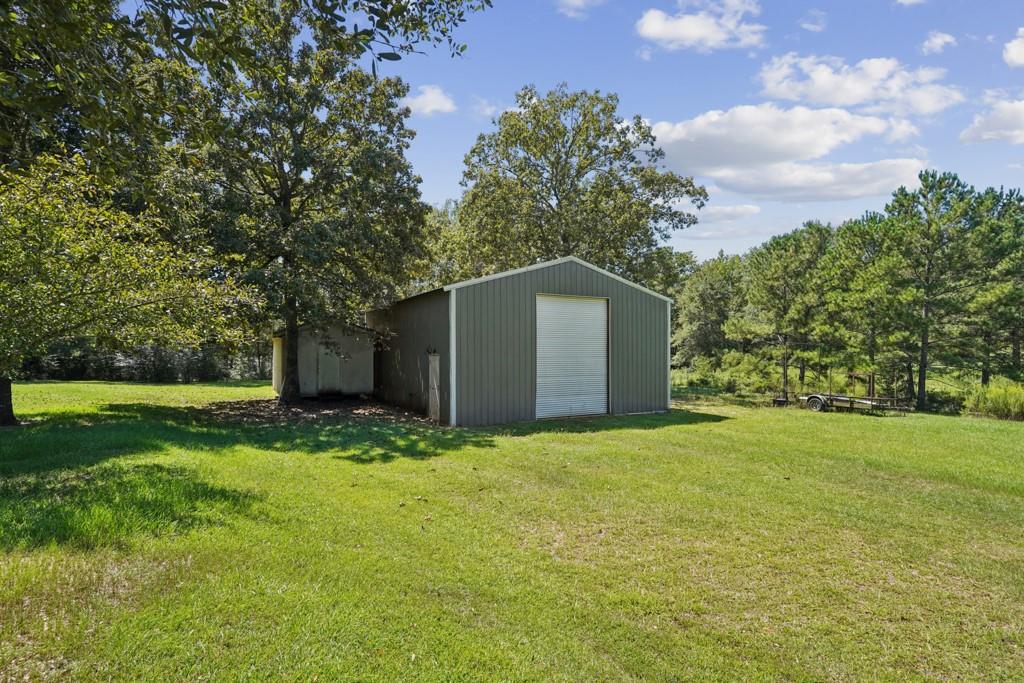 39394 OAKHILL Lane