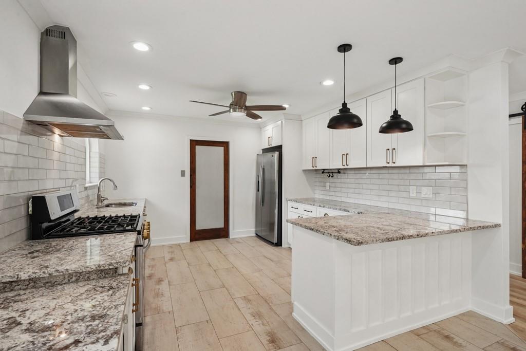 138 CLAUSEN Road