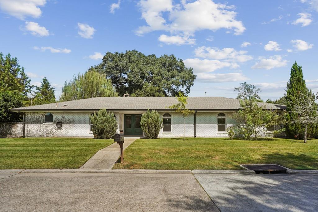 138 CLAUSEN Road