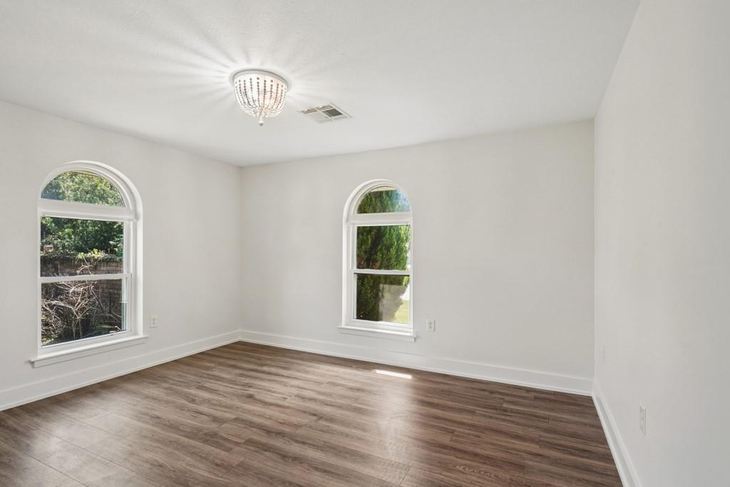 138 CLAUSEN Road