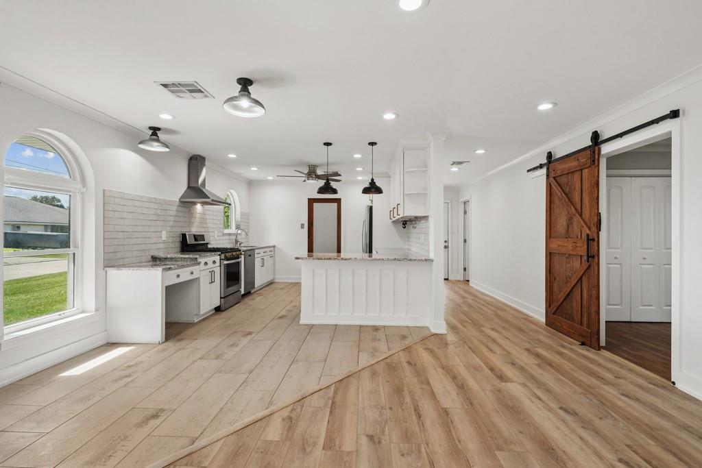 138 CLAUSEN Road