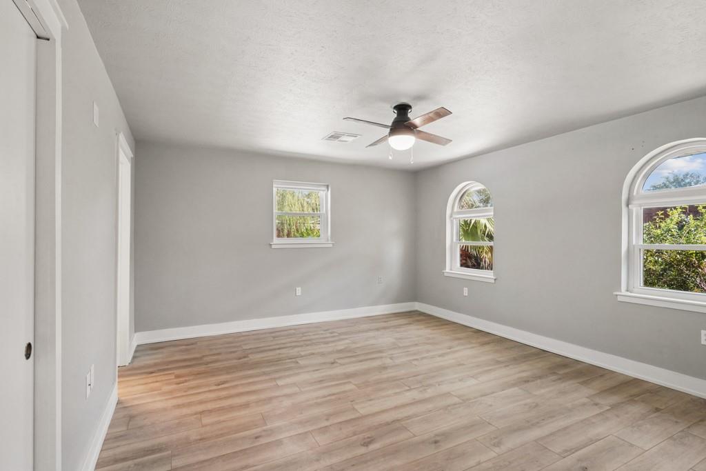 138 CLAUSEN Road