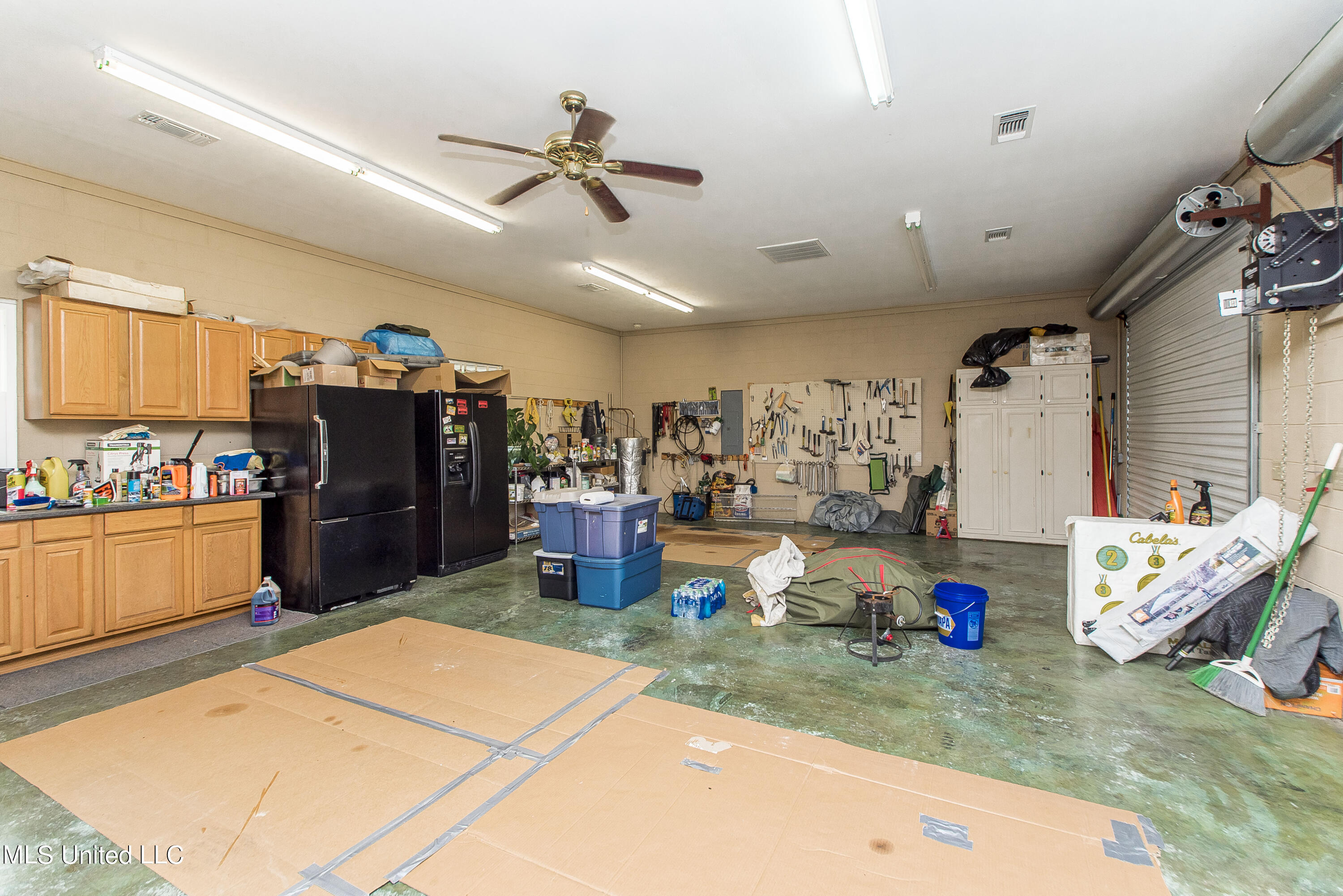 1975 Fords Creek Road