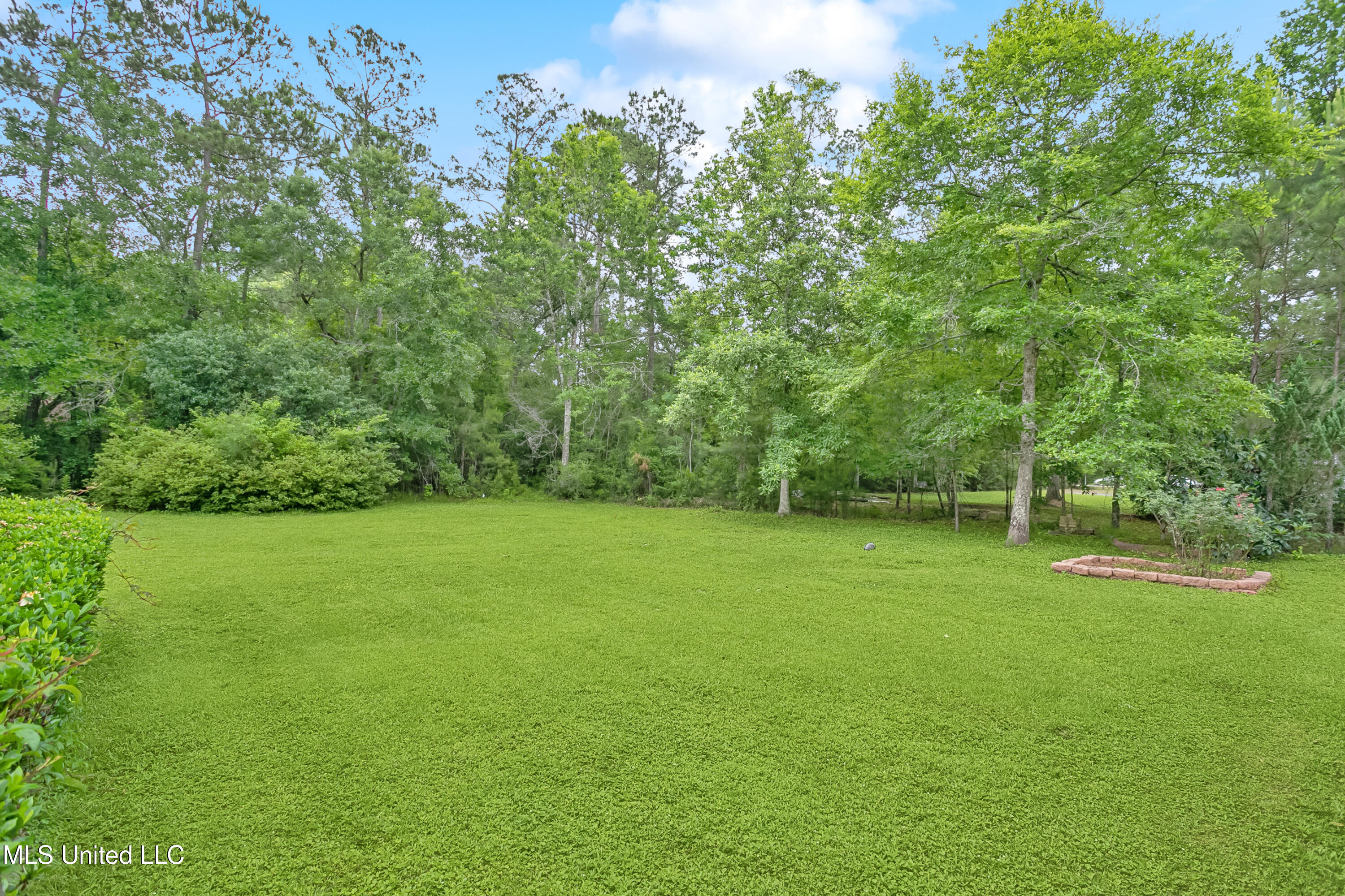 505 Hermitage Court