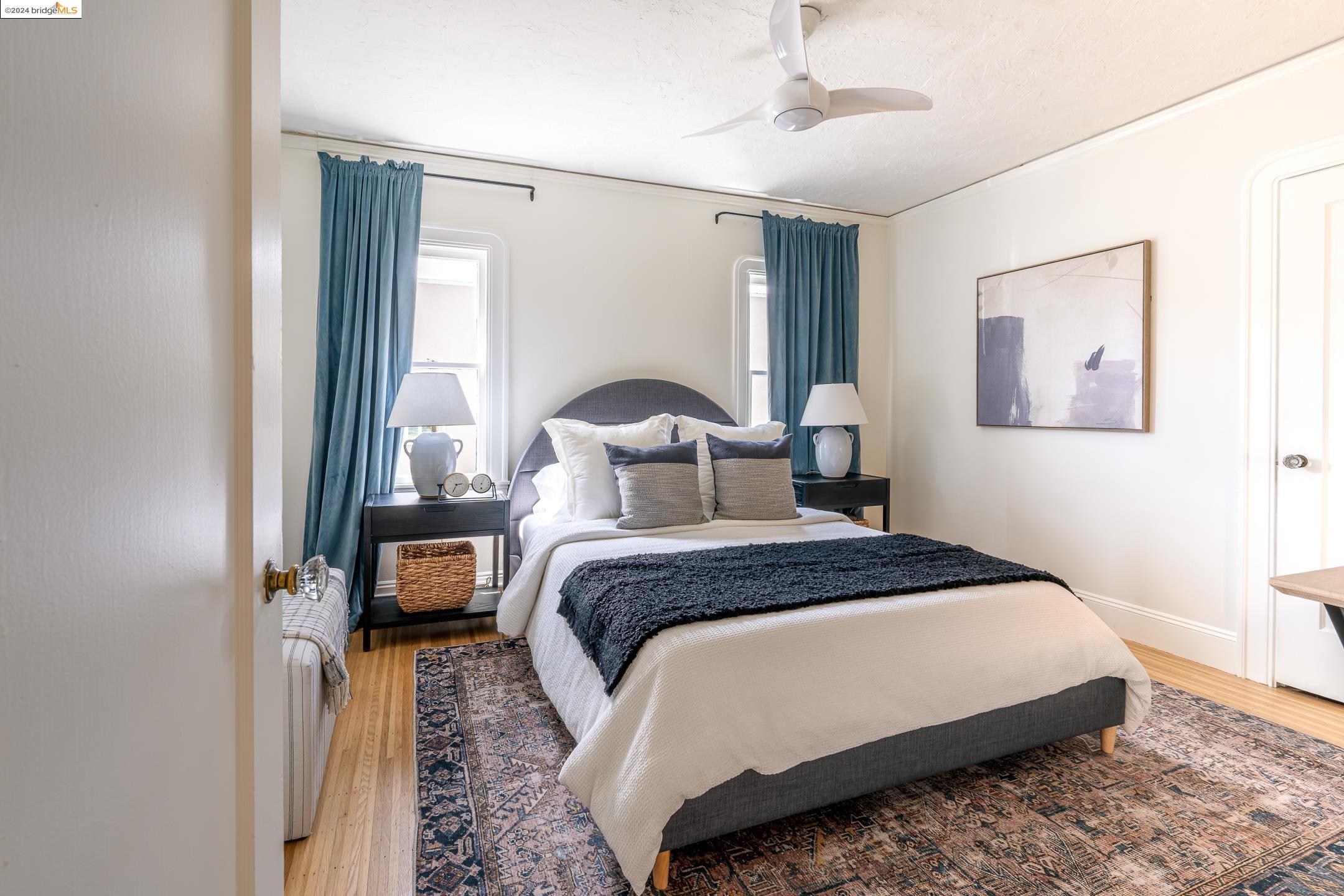 326 W Broadmoor Blvd