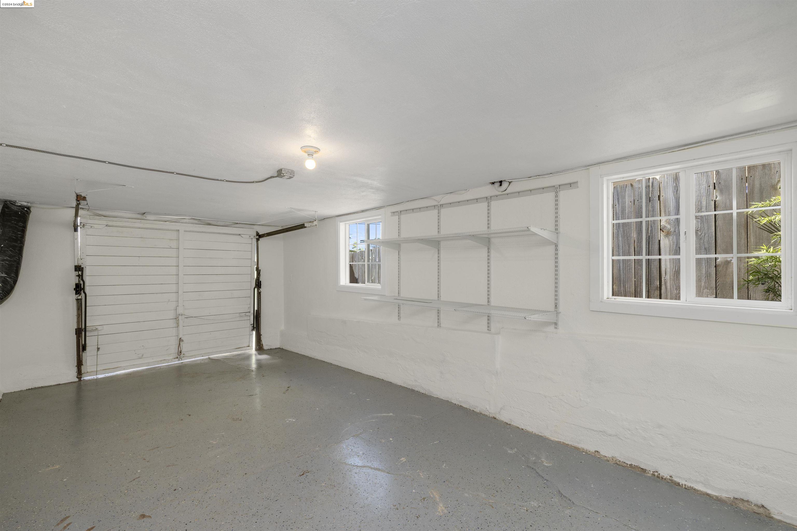 4672 Fair Ave
