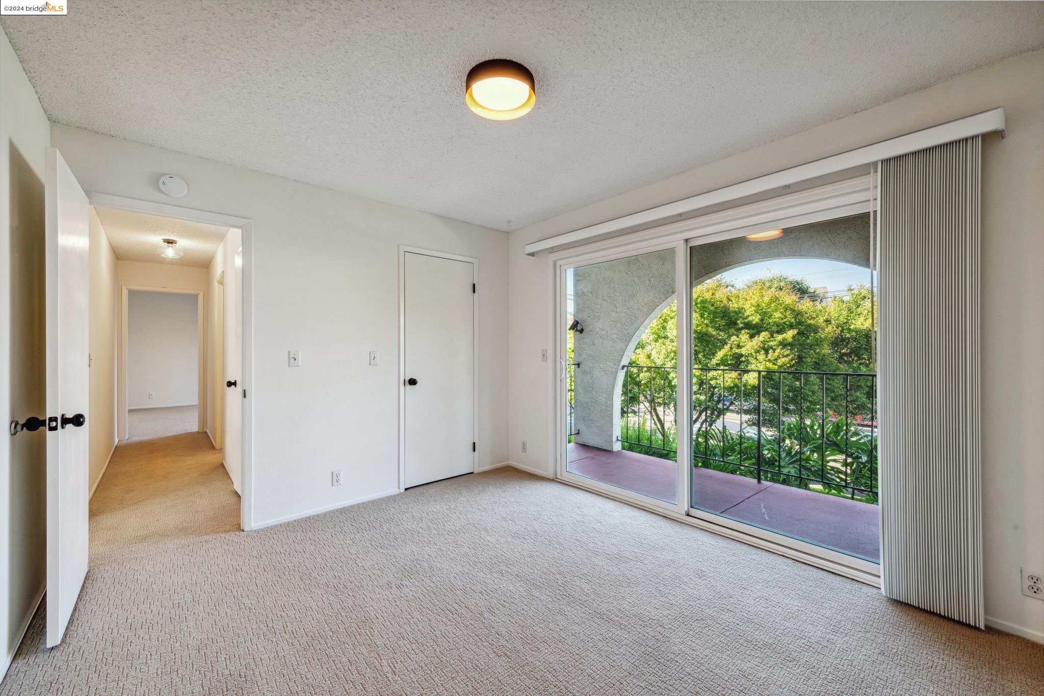 2133 Santa Clara # 209