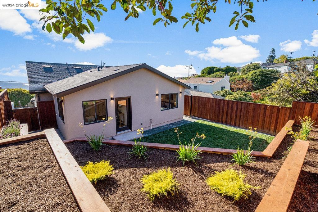 207 Cambridge Avenue