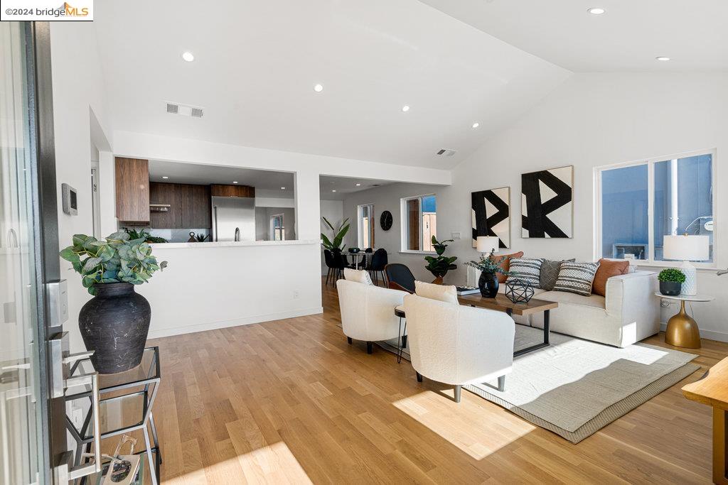 207 Cambridge Avenue