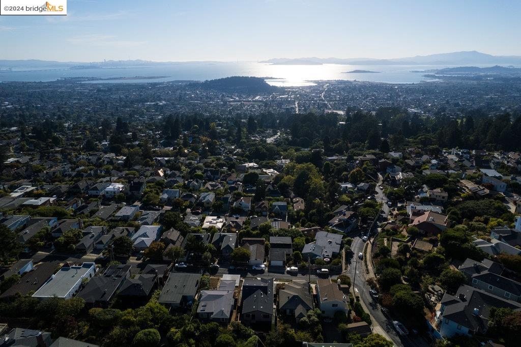 207 Cambridge Avenue