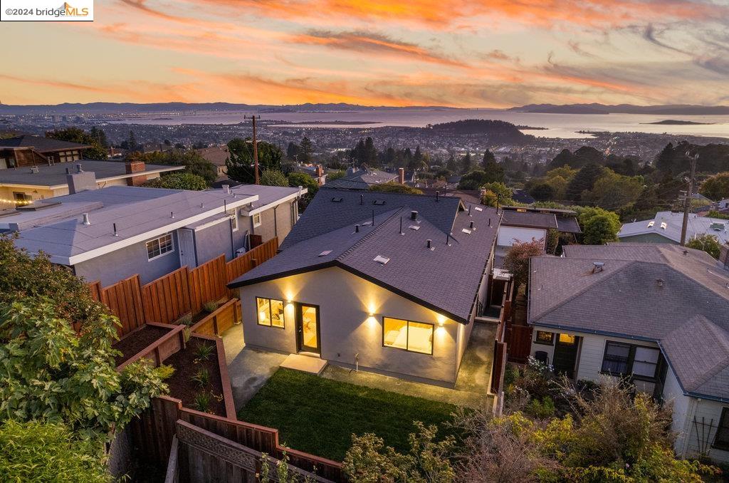 207 Cambridge Avenue