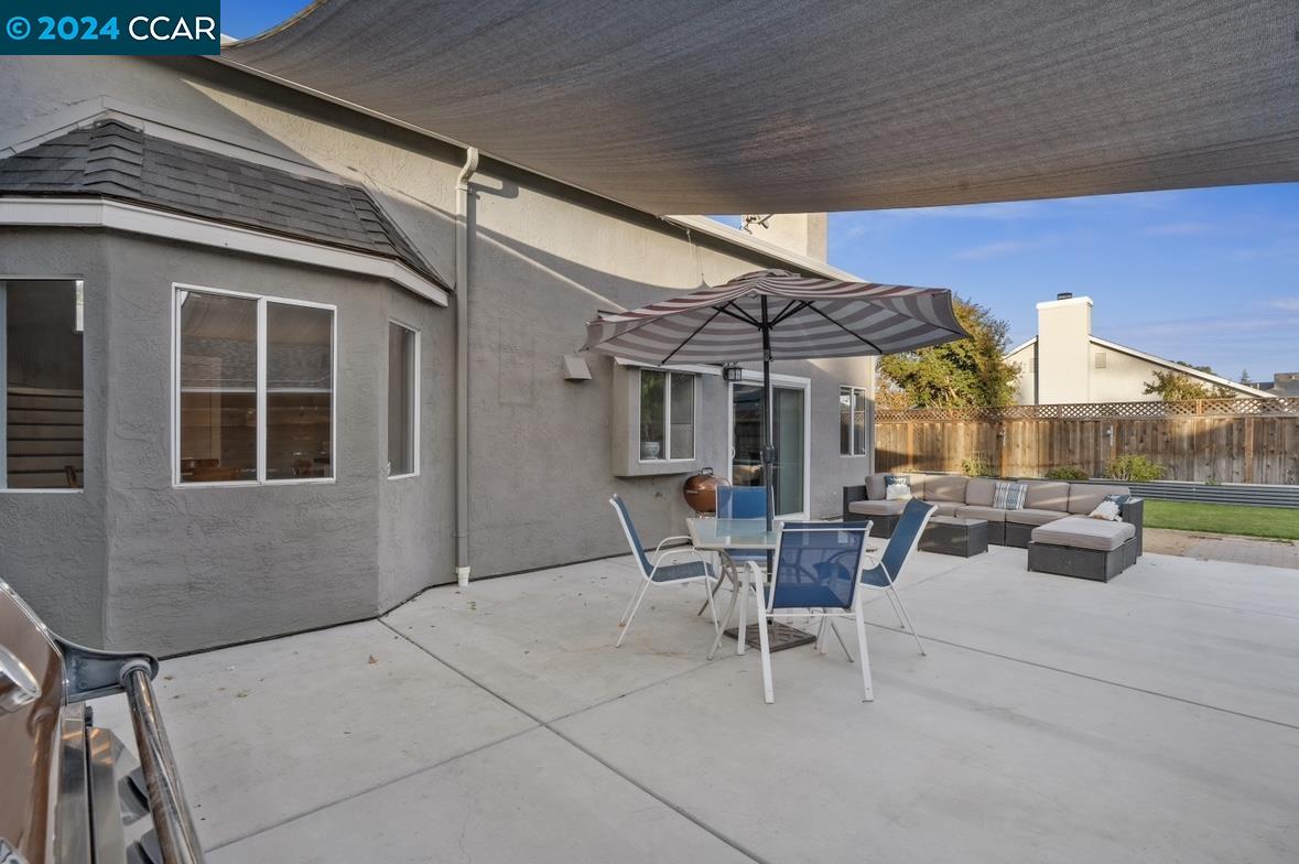 22 Korbel Ct