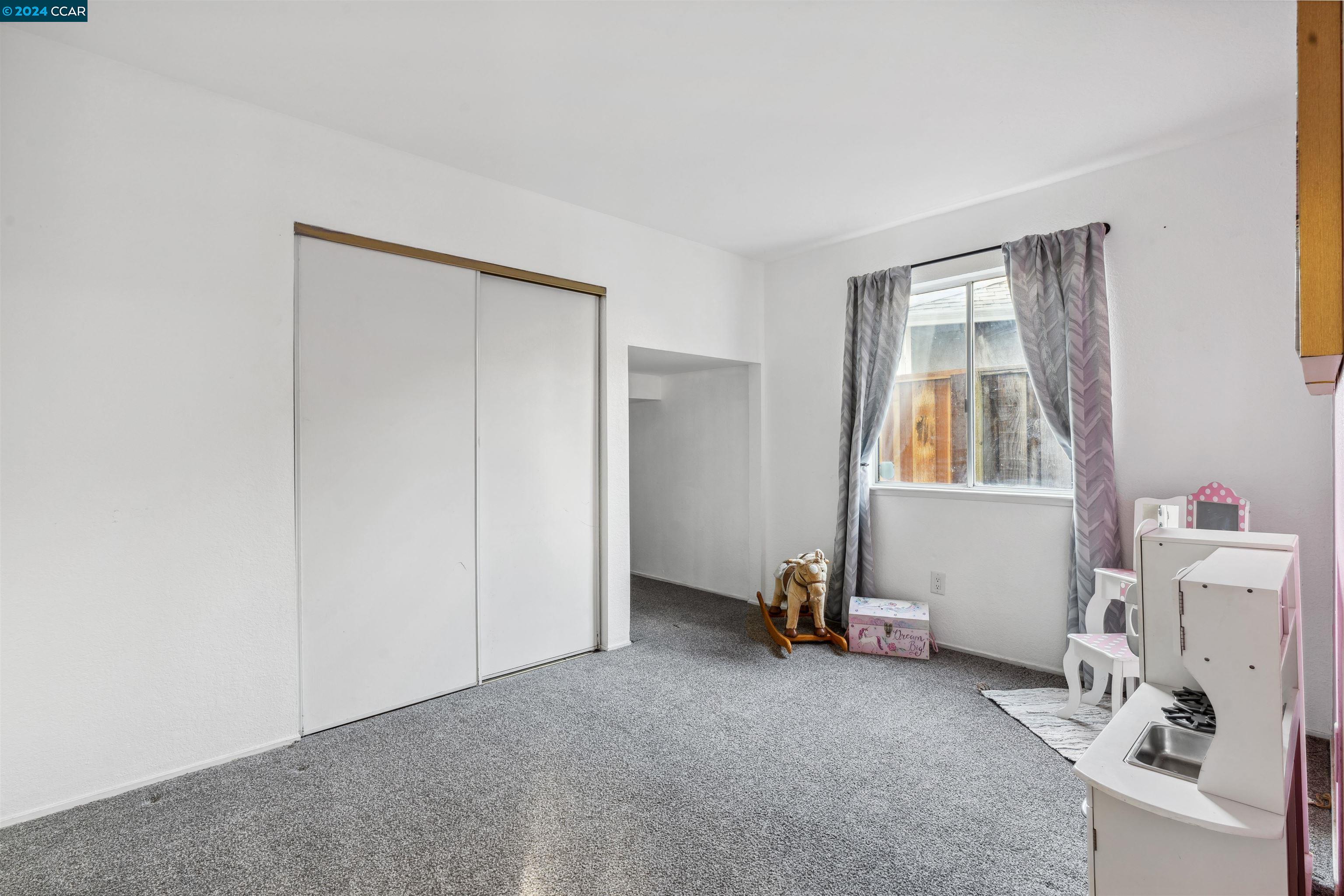 22 Korbel Ct