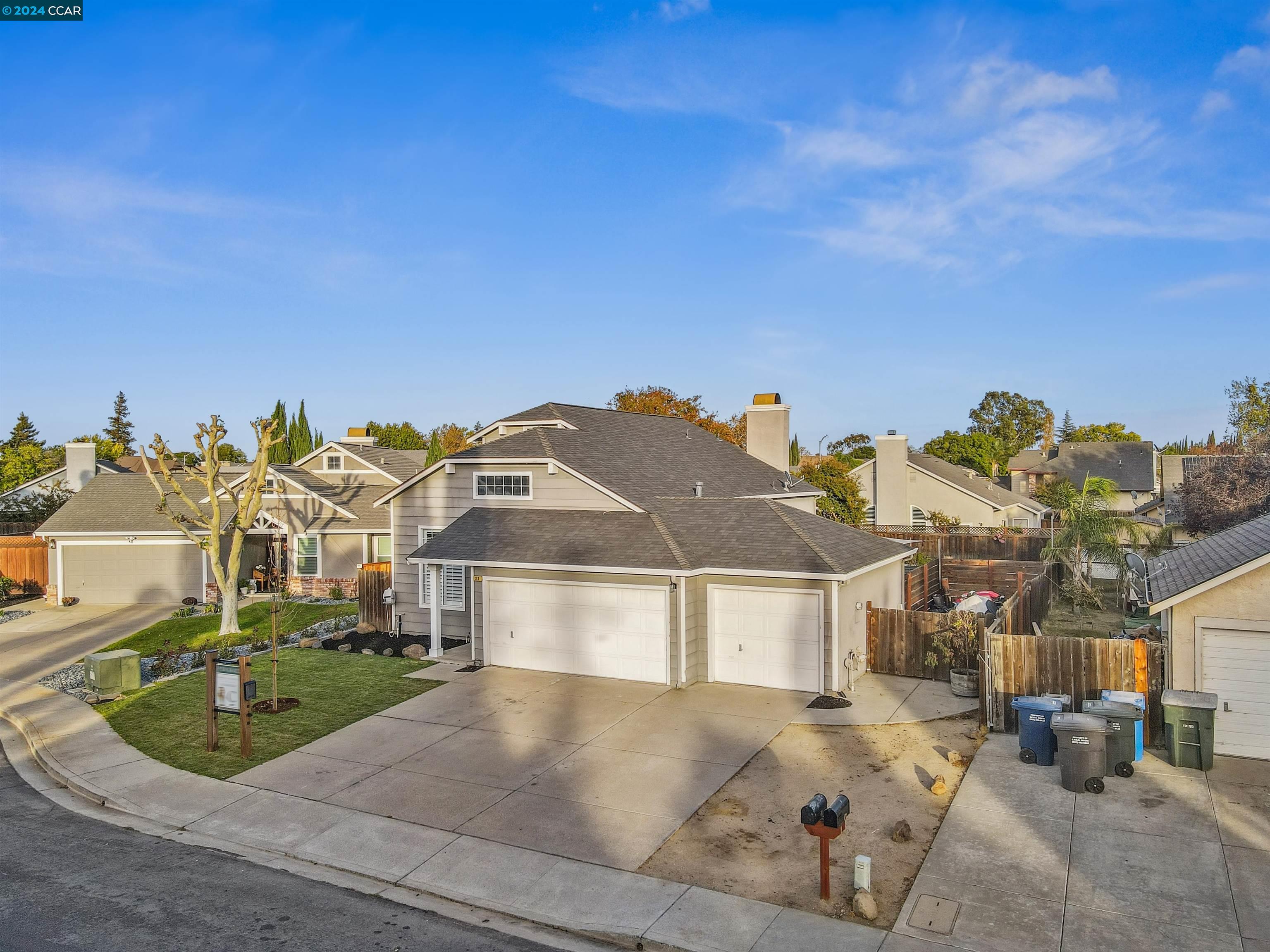 22 Korbel Ct