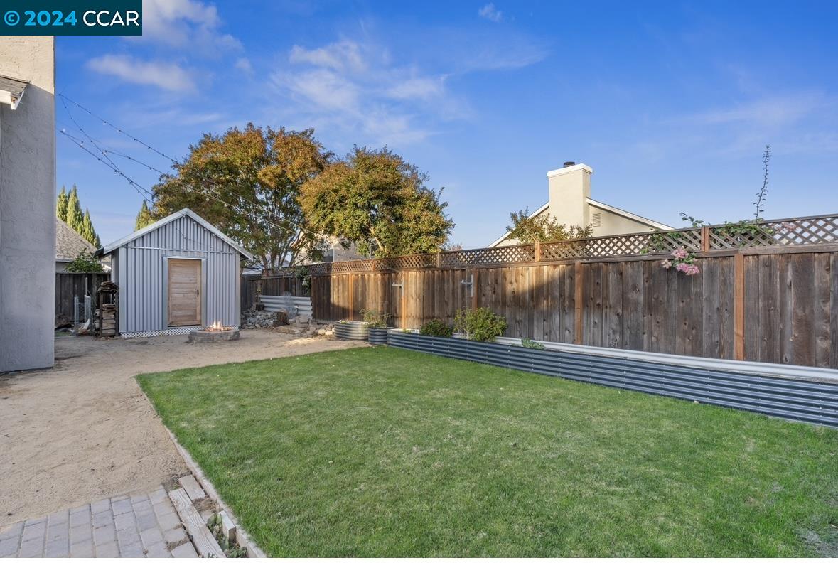 22 Korbel Ct