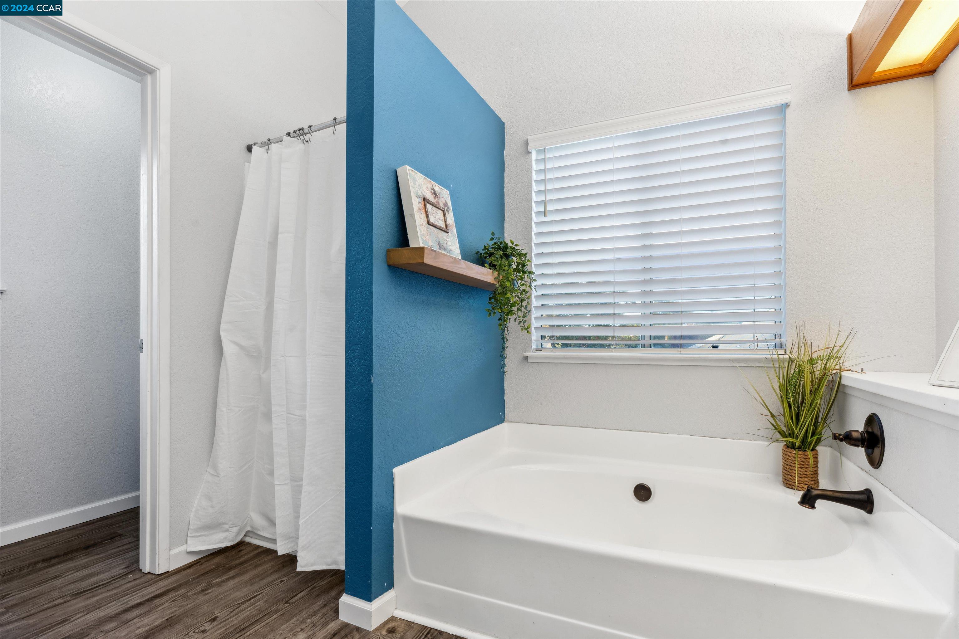22 Korbel Ct