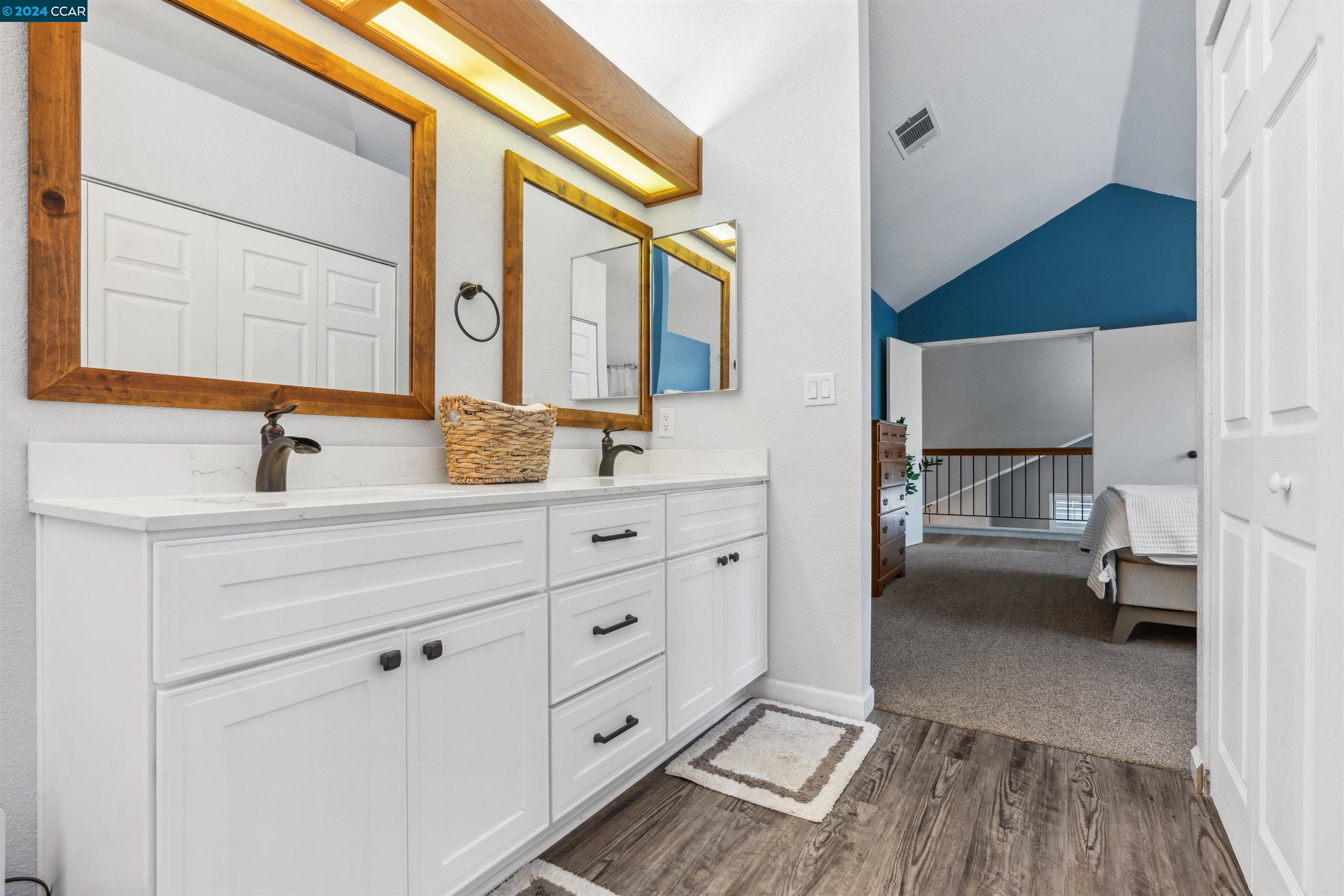 22 Korbel Ct