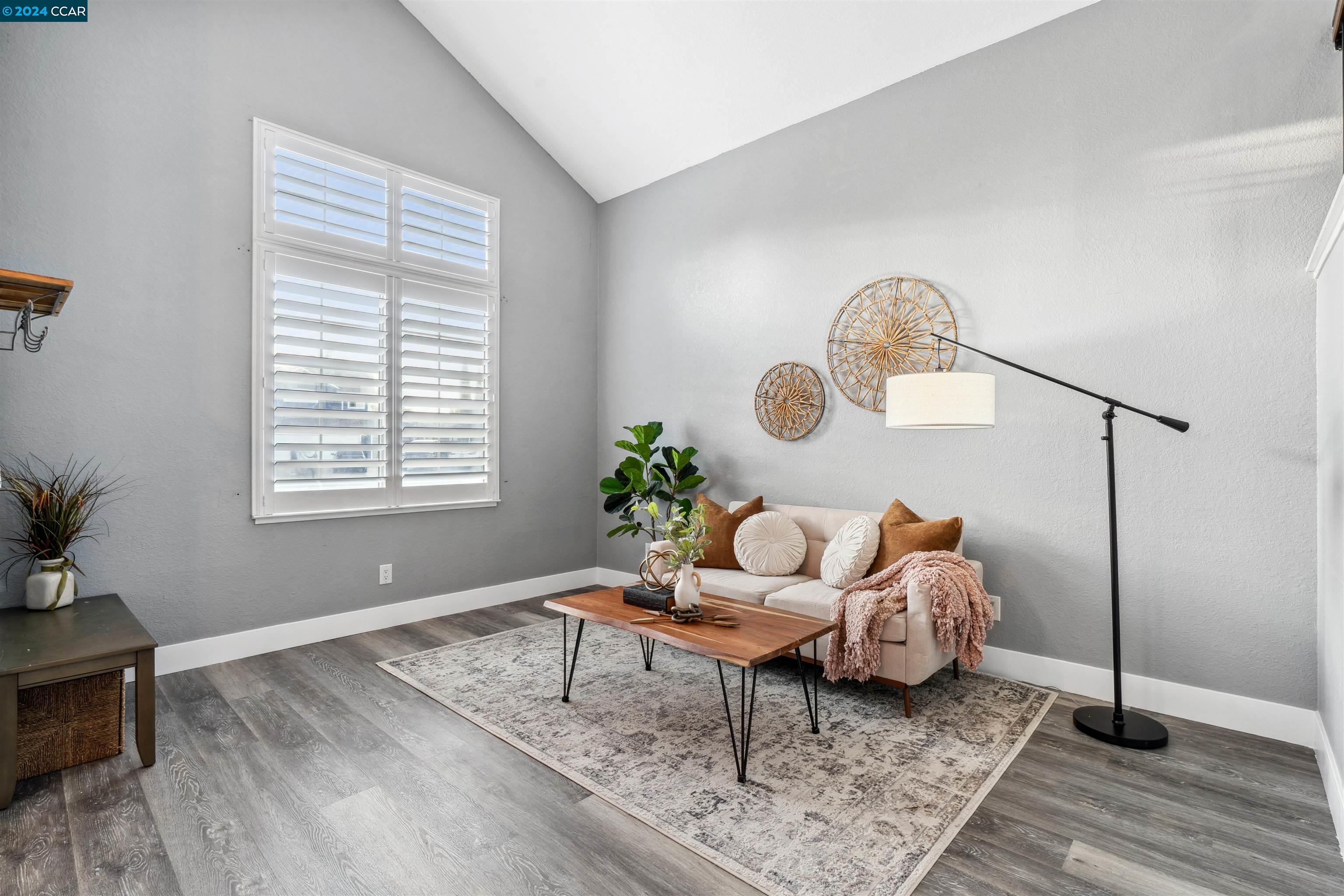22 Korbel Ct