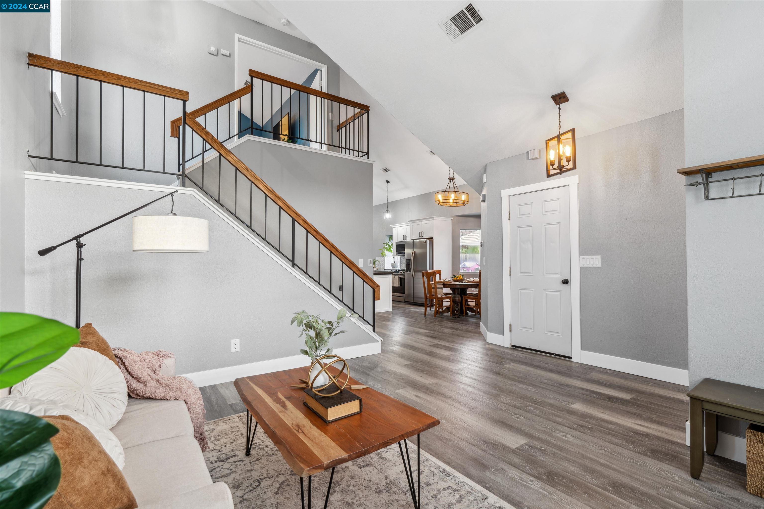 22 Korbel Ct