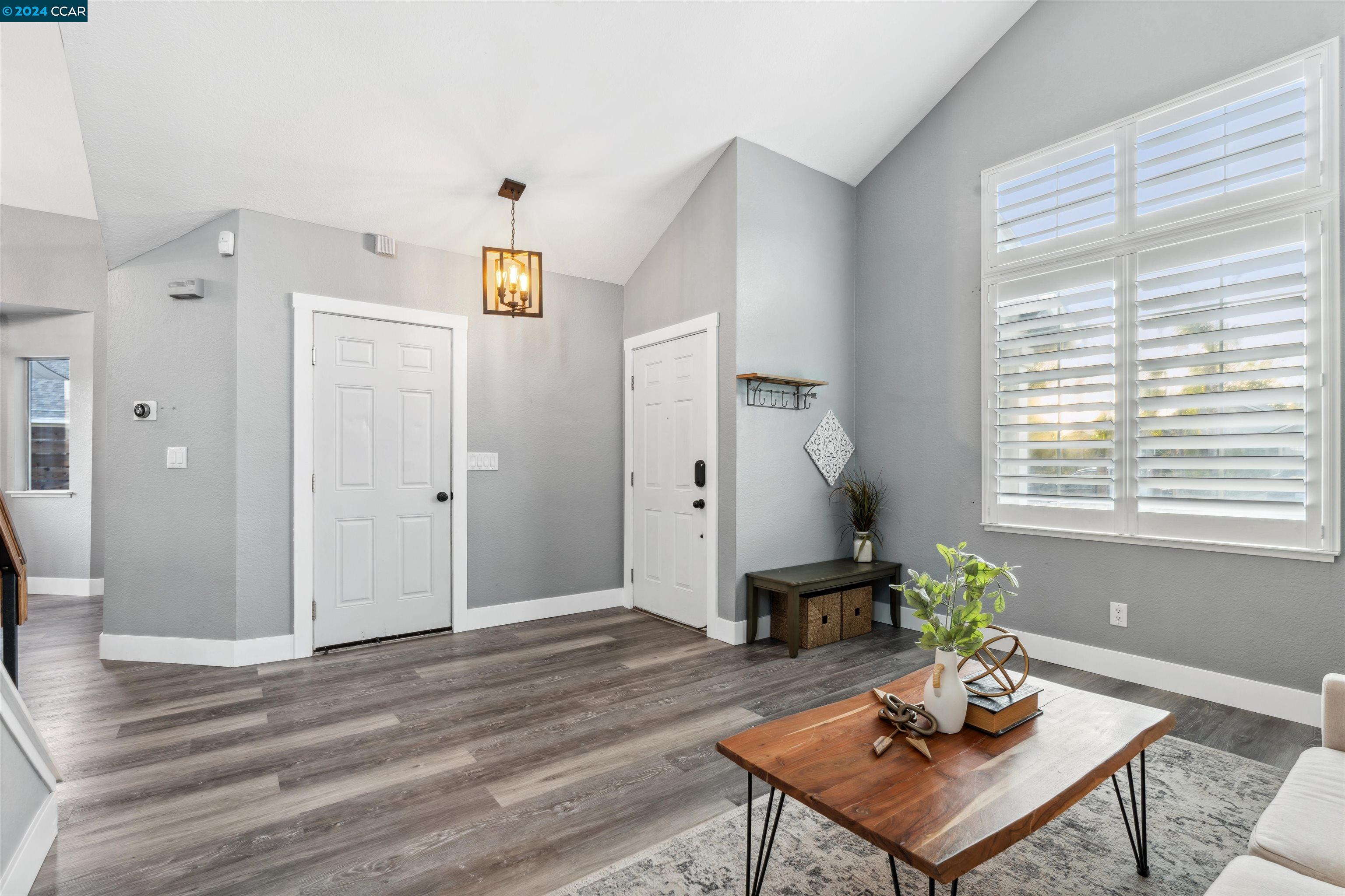 22 Korbel Ct