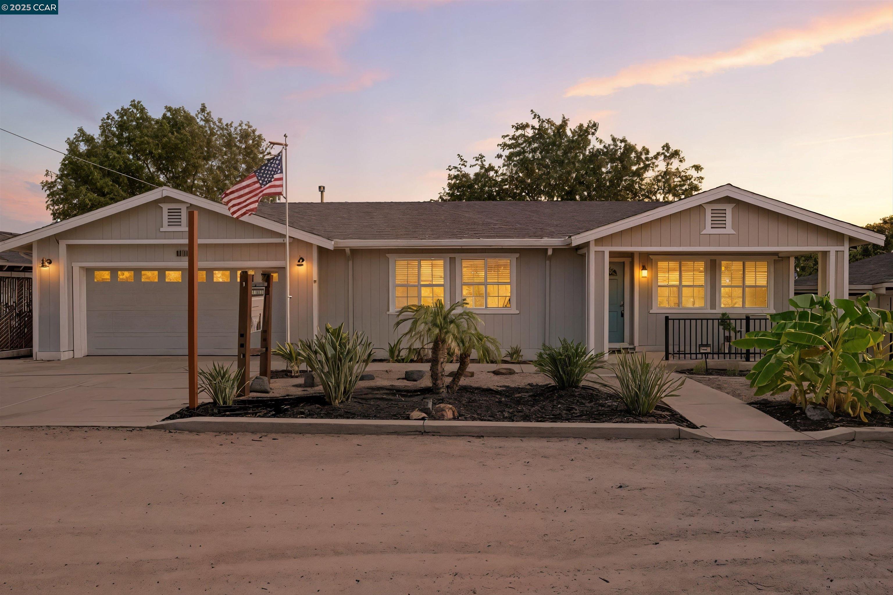 6911 Brentwood Blvd