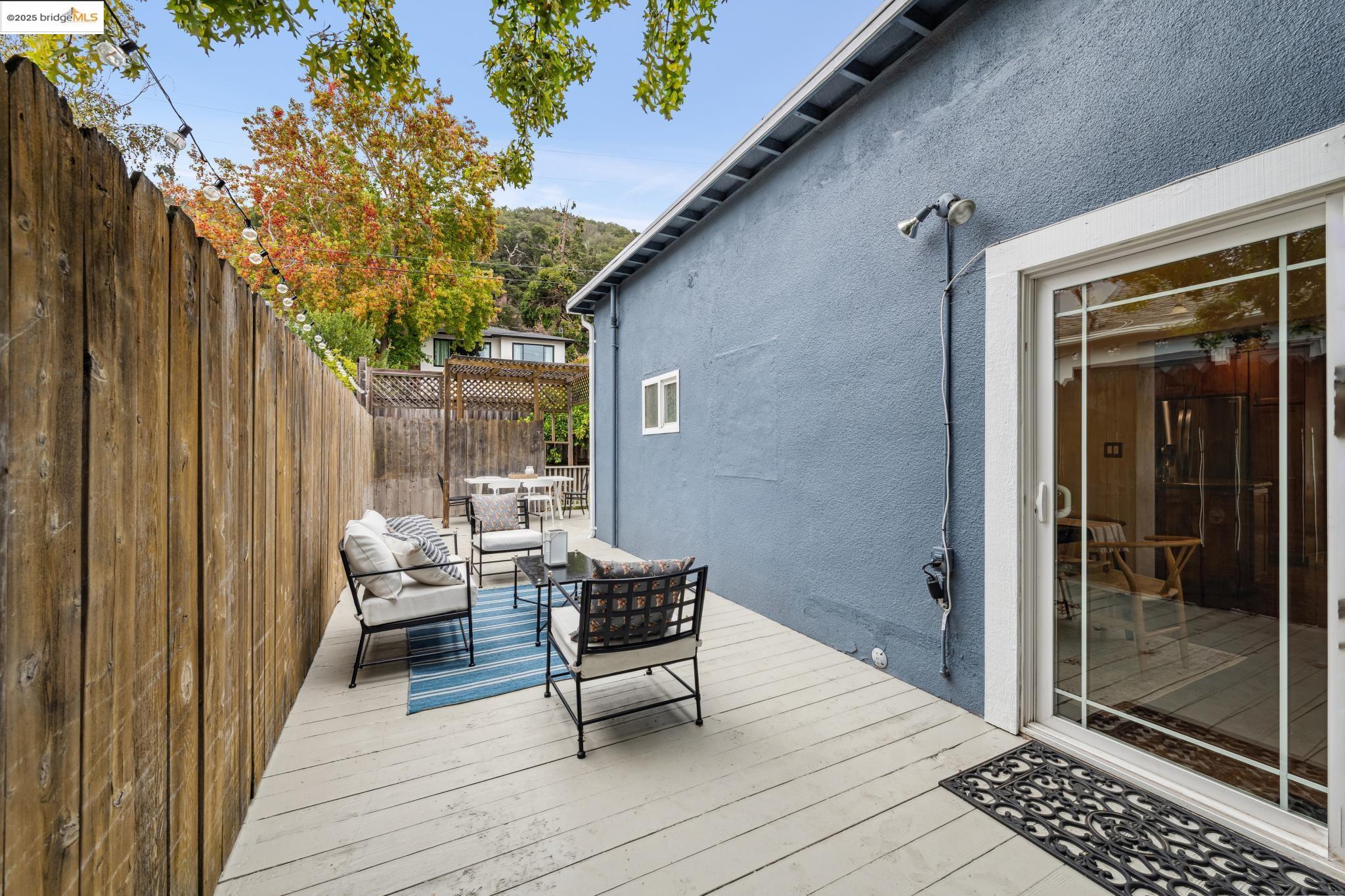 4125 Kuhnle Ave, Oakland