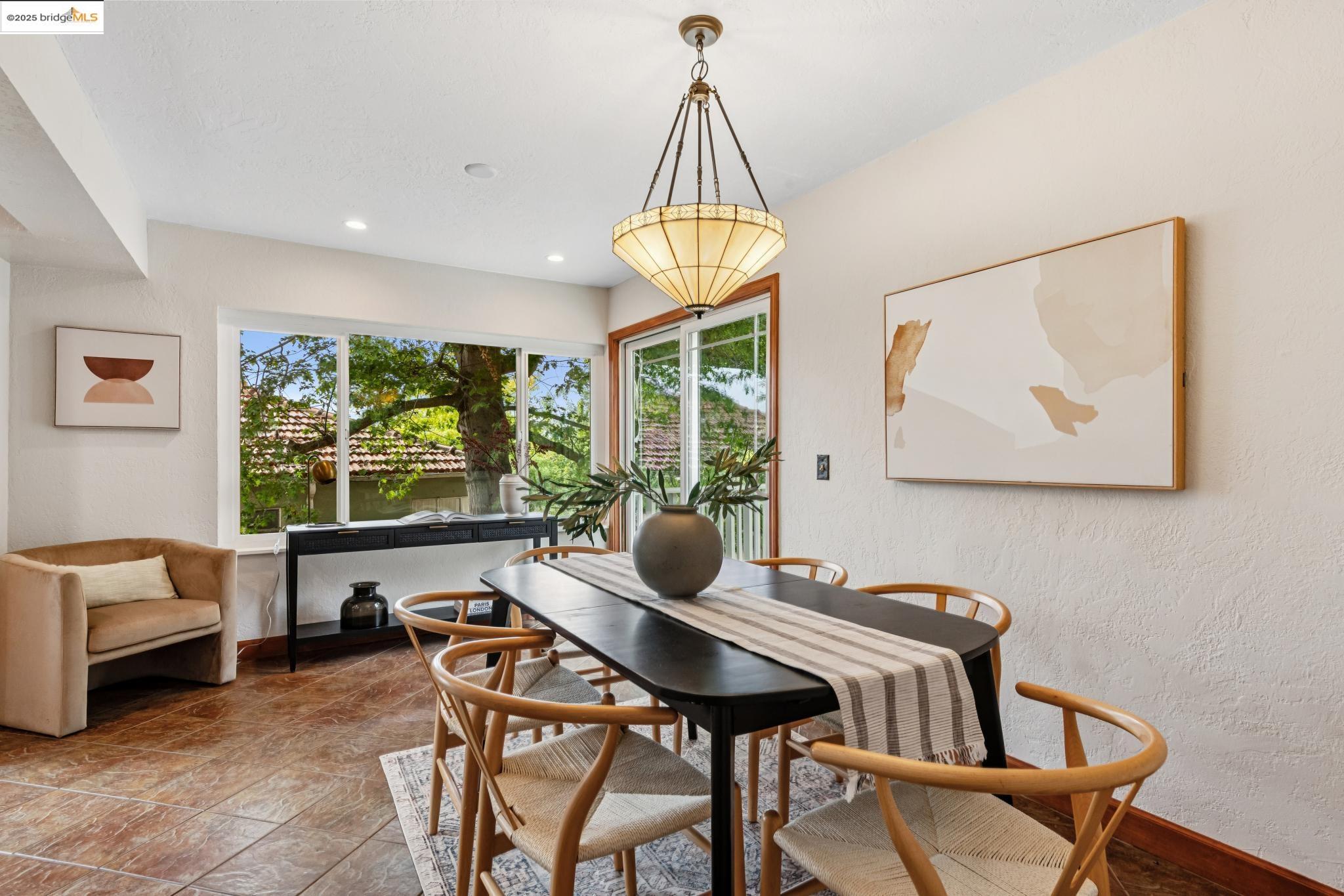 4125 Kuhnle Ave, Oakland