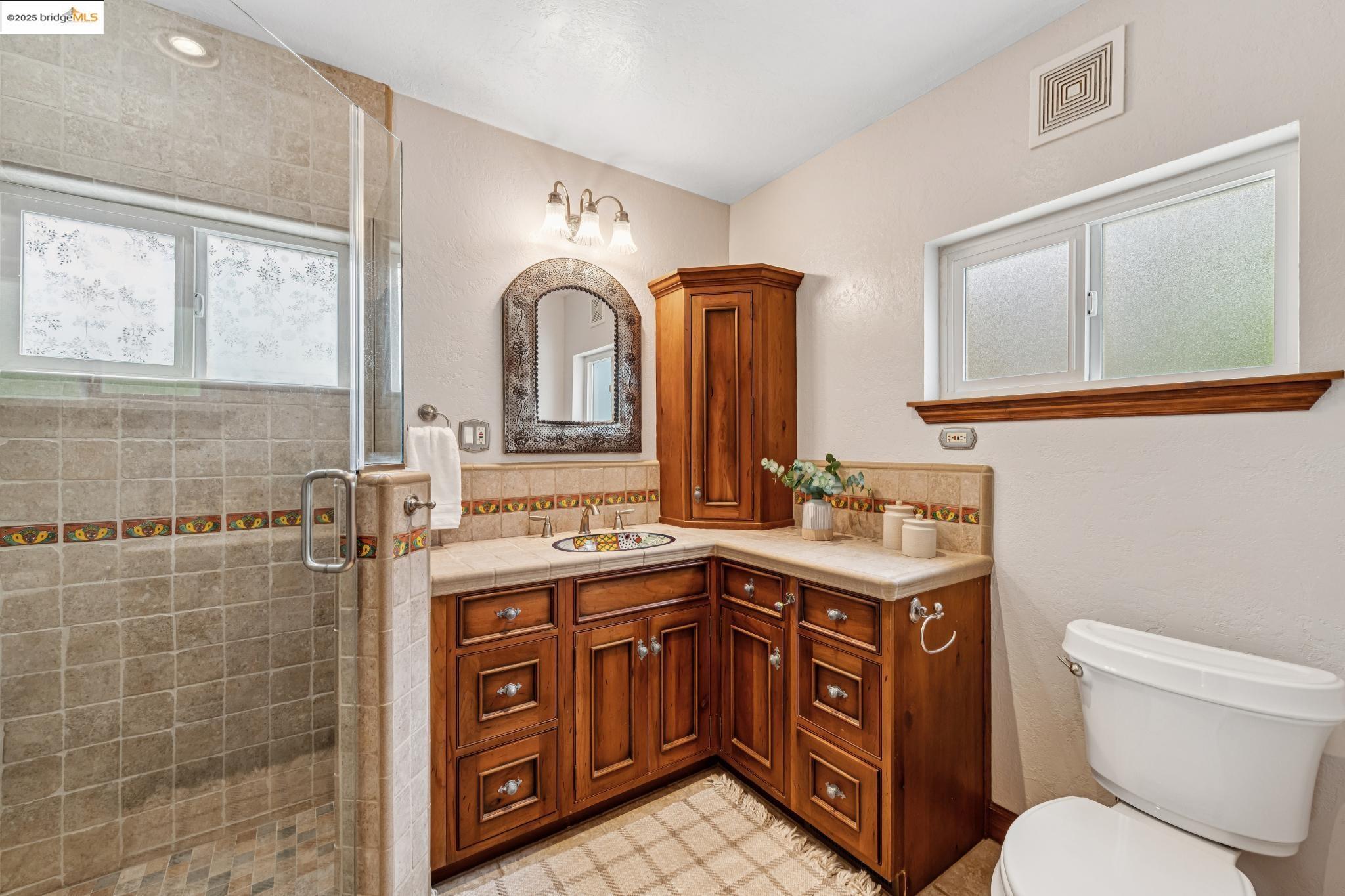 4125 Kuhnle Ave, Oakland