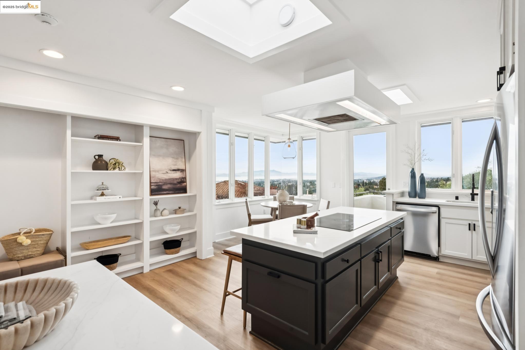 14 Contra Costa Place