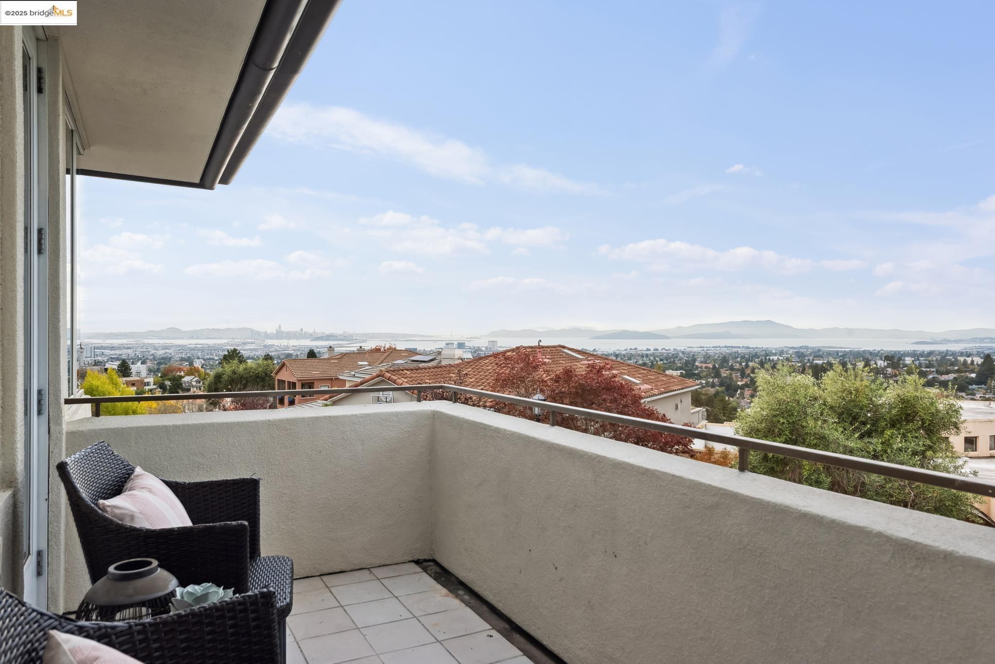 14 Contra Costa Place