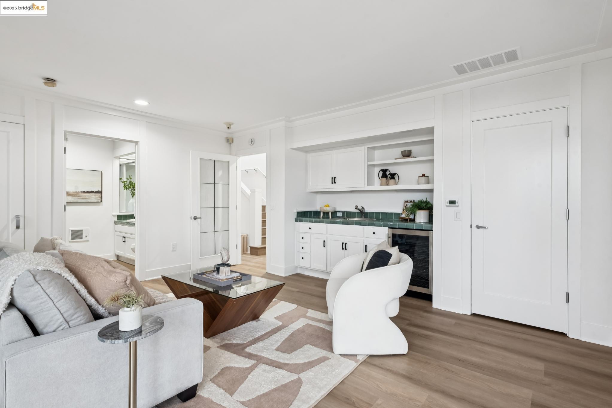 14 Contra Costa Place