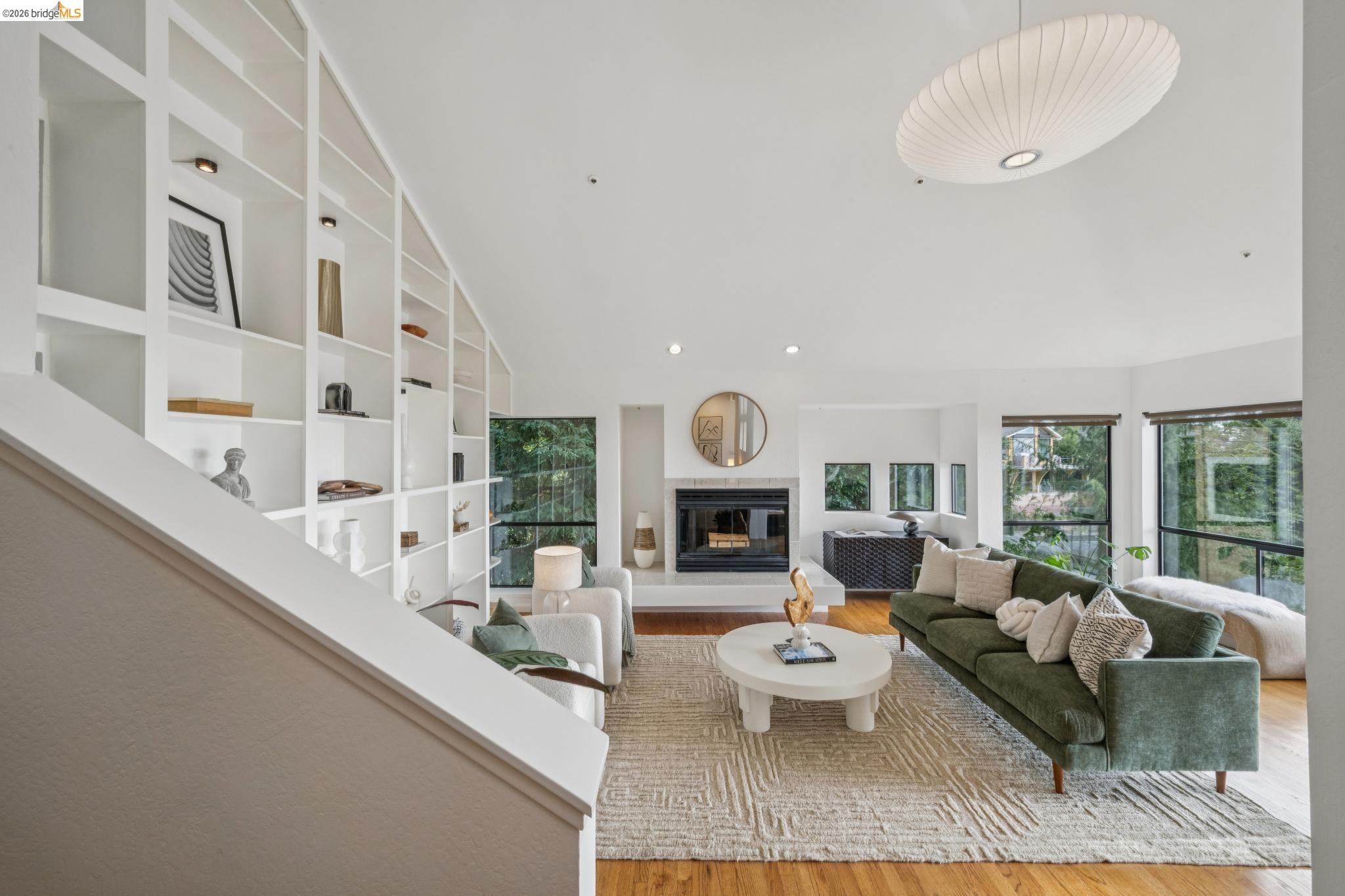 6051 Westover Dr