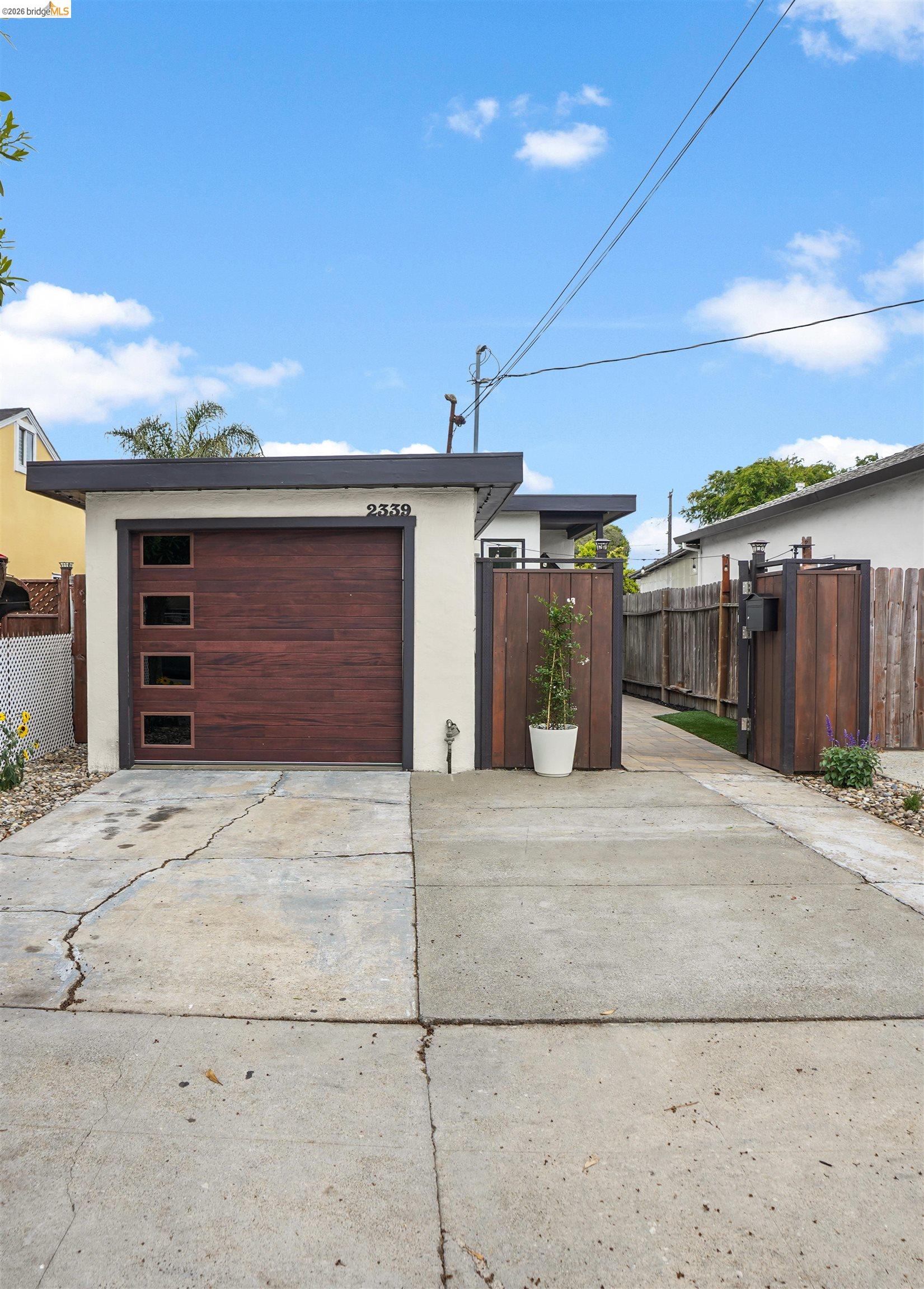 2339 McBryde Ave