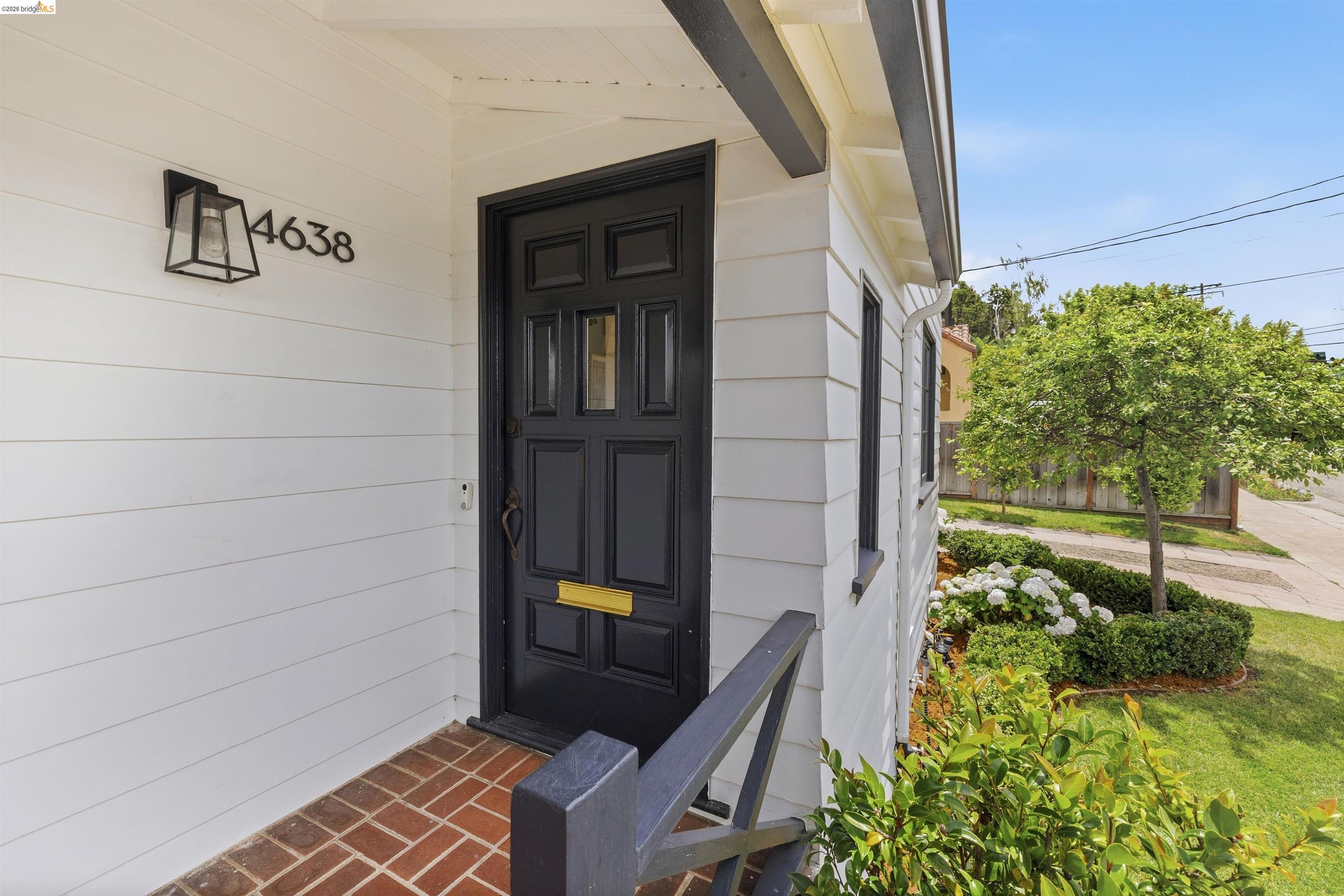 4638 Reinhardt Dr