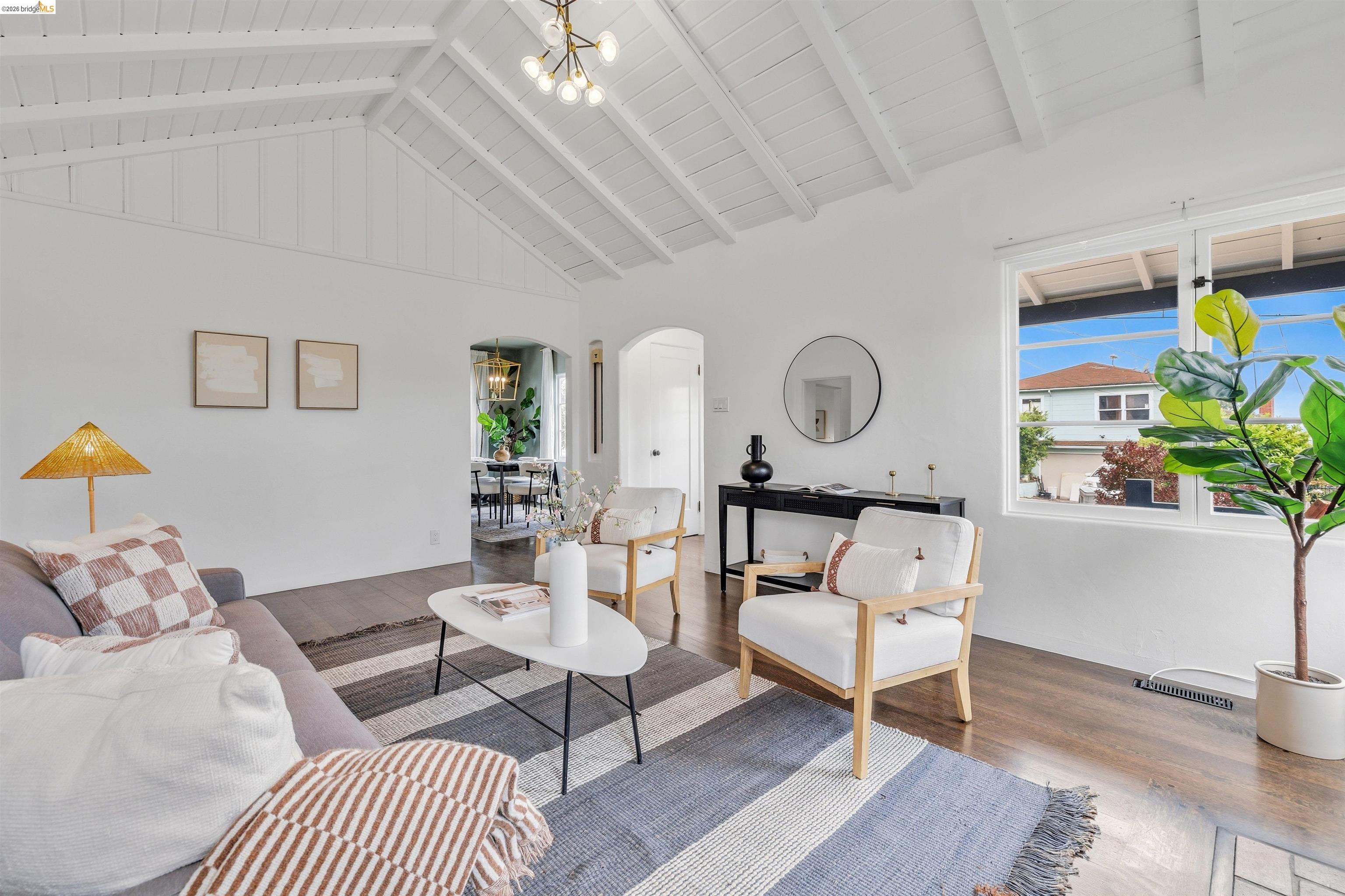 4638 Reinhardt Dr