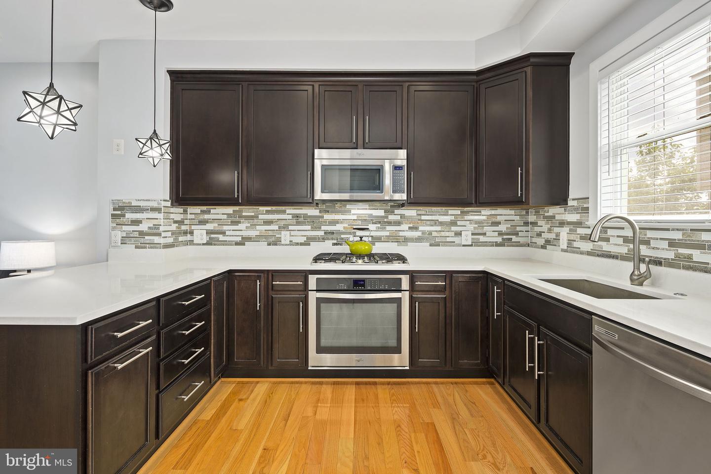 3019 Chancellors Way NE